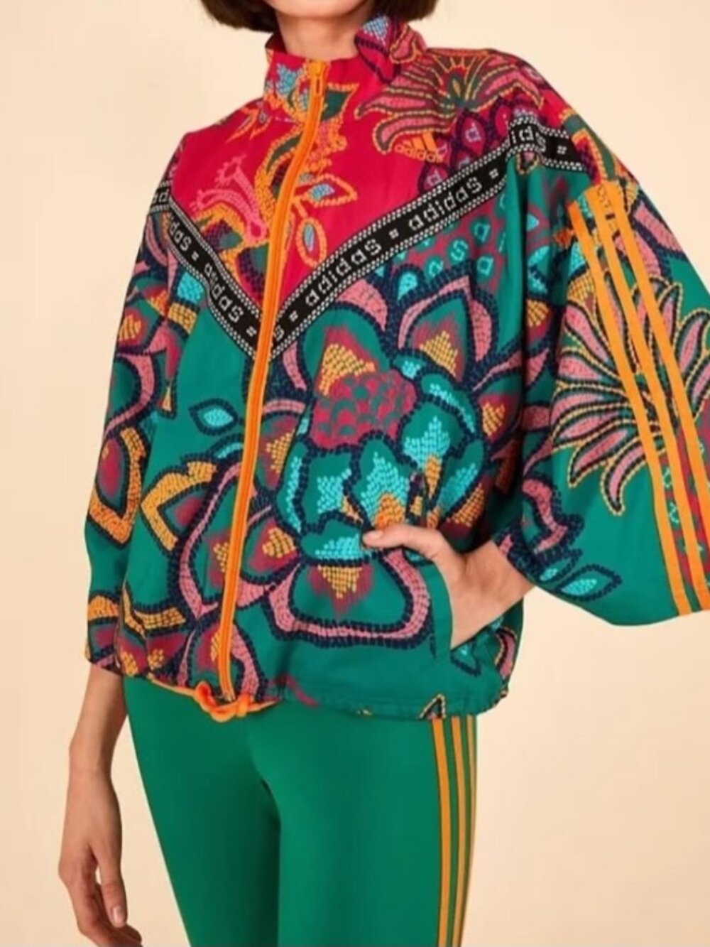 Adidas x FARM RIO Print Relaxed Windbreaker Croped Track Jacket Floral Womens M